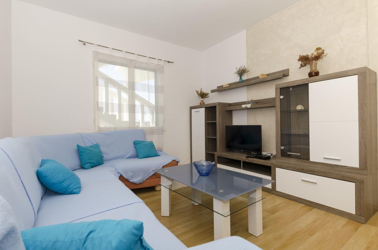 Apartments Olivera Rogoznica  Exterior photo